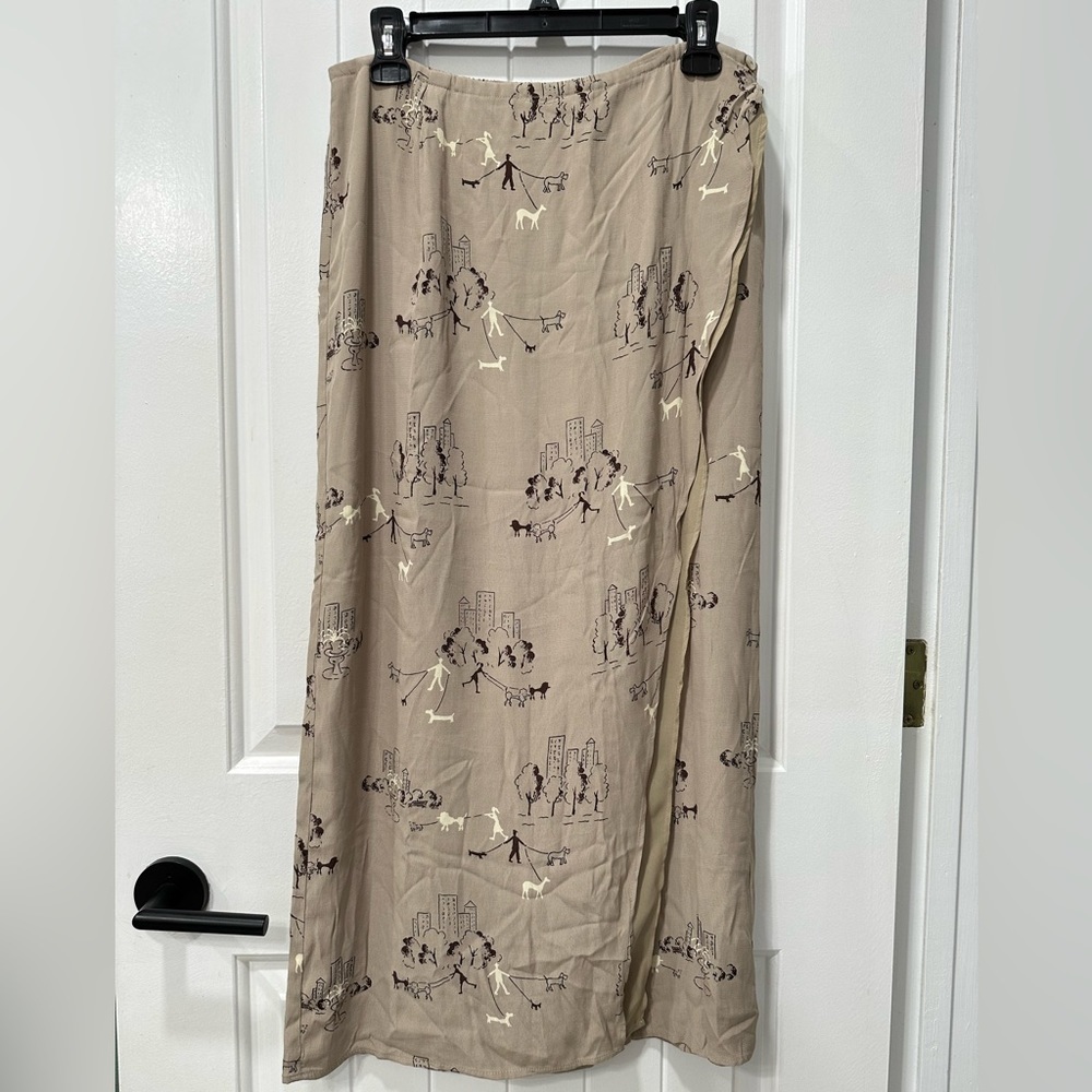 NWT Vintage C.M. Shapes Maxi Wrapped Skirt in Dogwalker City Prints
